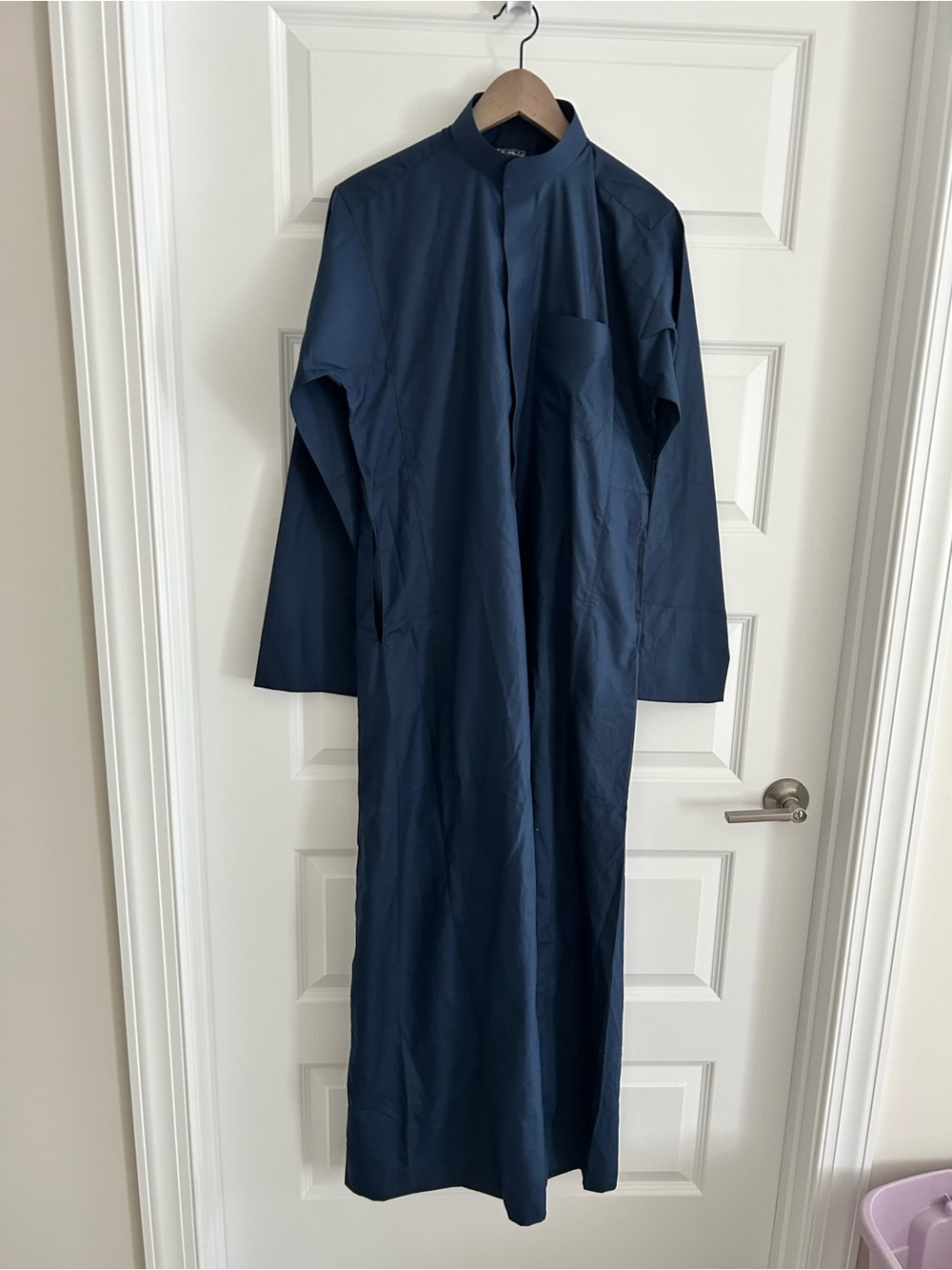 Alshiaka Men’s Thobe Robe Blue Size M  58”L
